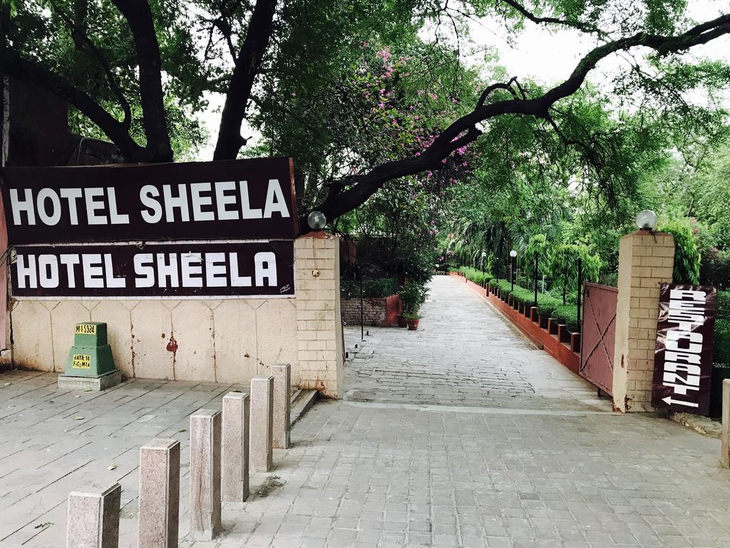 Sheela, 100m From Taj Mahal 2*